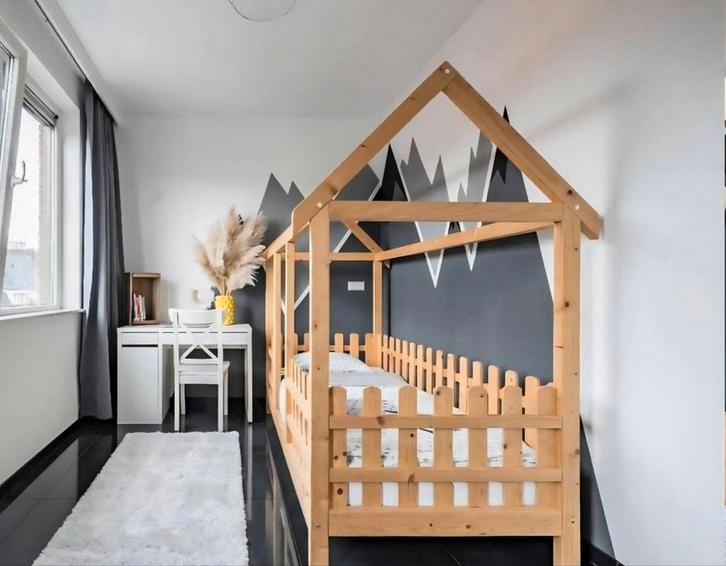 Prachtig houten huisbed 90x200 cm - Nordic stijl, Kinderen en Baby's, Kinderkamer | Bedden, Zo goed als nieuw, 180 cm of meer