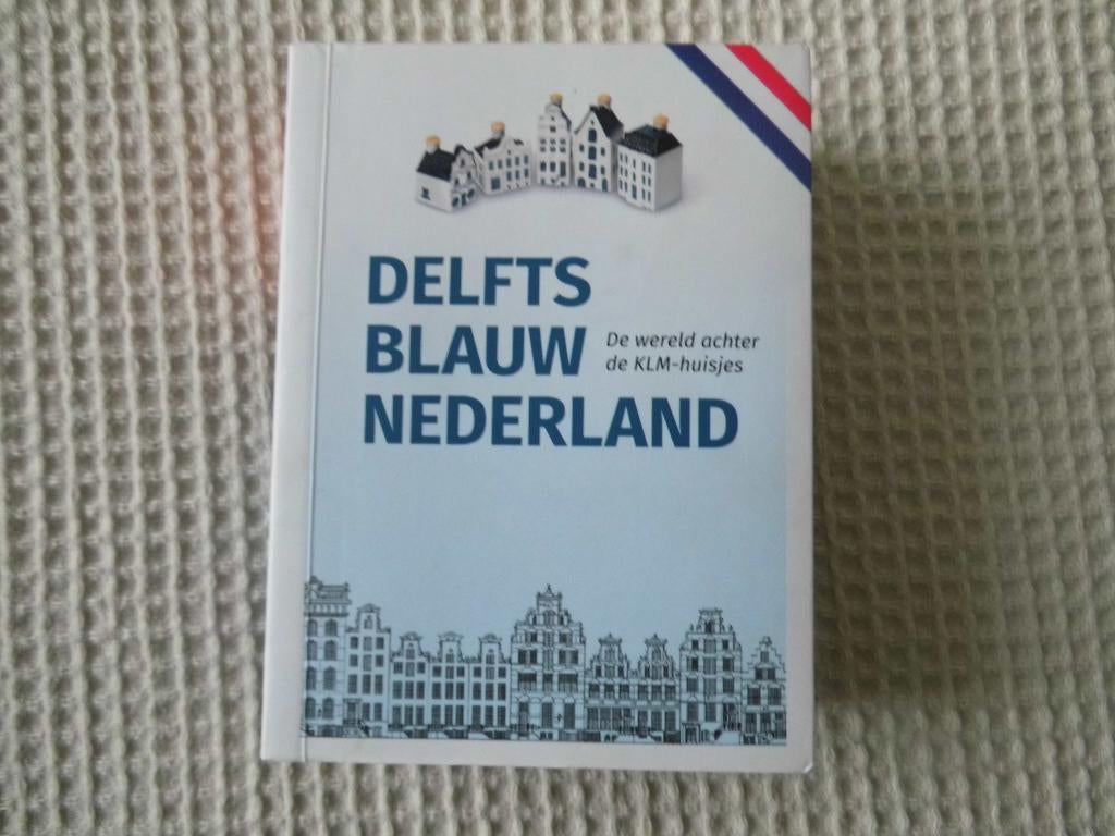 klm huisjes boekje delfts blauw nederland, Verzenden, Gebruikt, 81 t/m 91