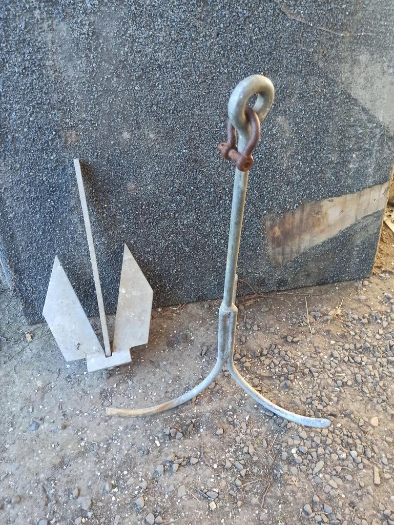 Twee ankers voor boot - diverse maten, Ophalen of Verzenden, Gebruikt, Overige typen