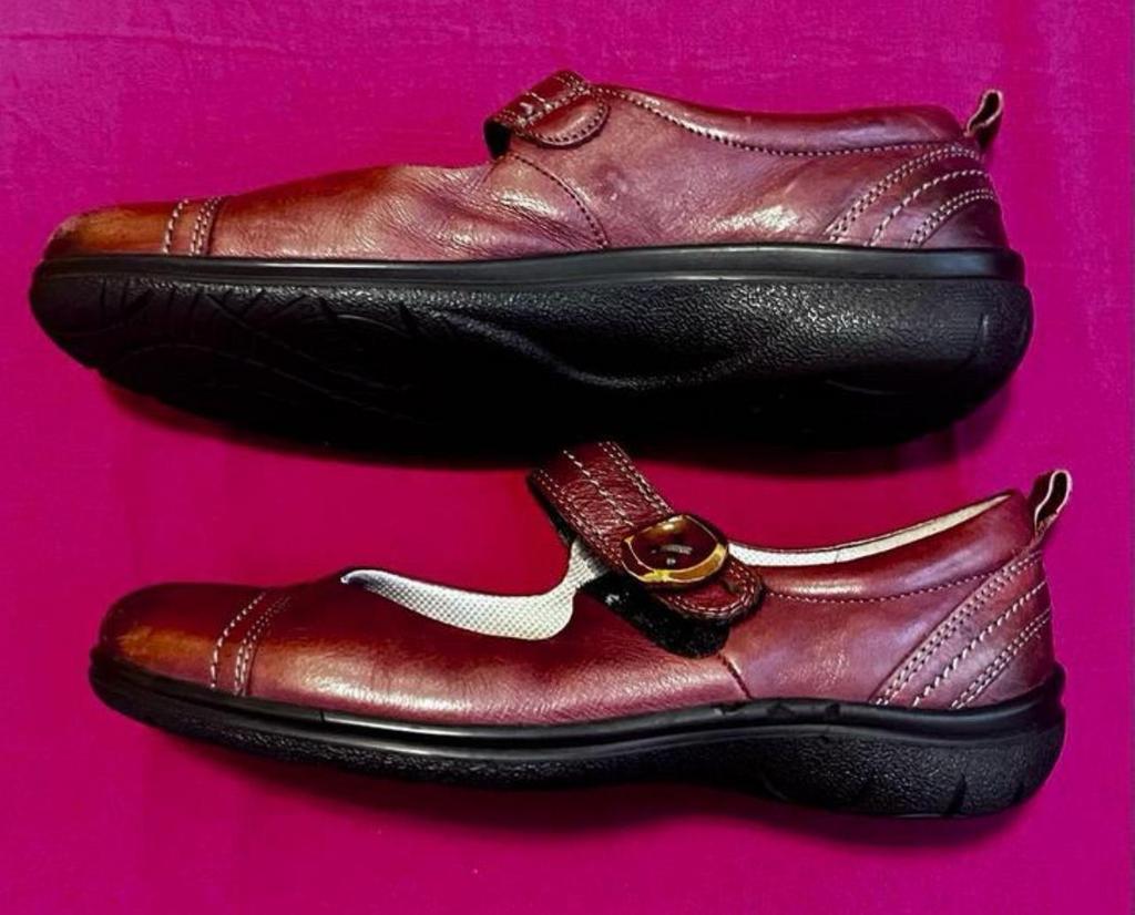 Dames schoenen merk ECCO maat 39 echtleer, Overige kleuren, Zo goed als nieuw, Wandelschoenen, Ophalen of Verzenden