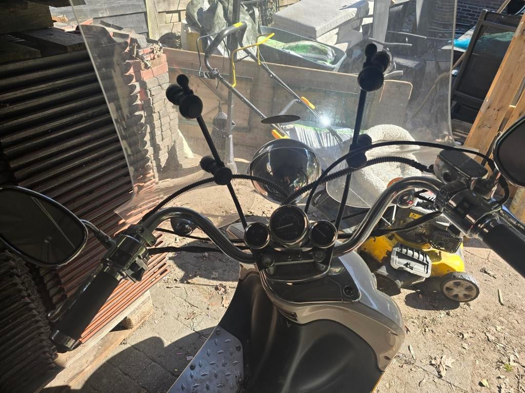 Fosti Grande Retro Scooter - Opknapper, Fietsen en Brommers, Gebruikt, Benzine, Ophalen, Overige merken