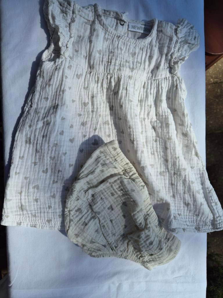 Mt 68 jurkje met broekje NEWBORN, Ophalen of Verzenden, Zo goed als nieuw, Meisje, Jurkje of Rokje