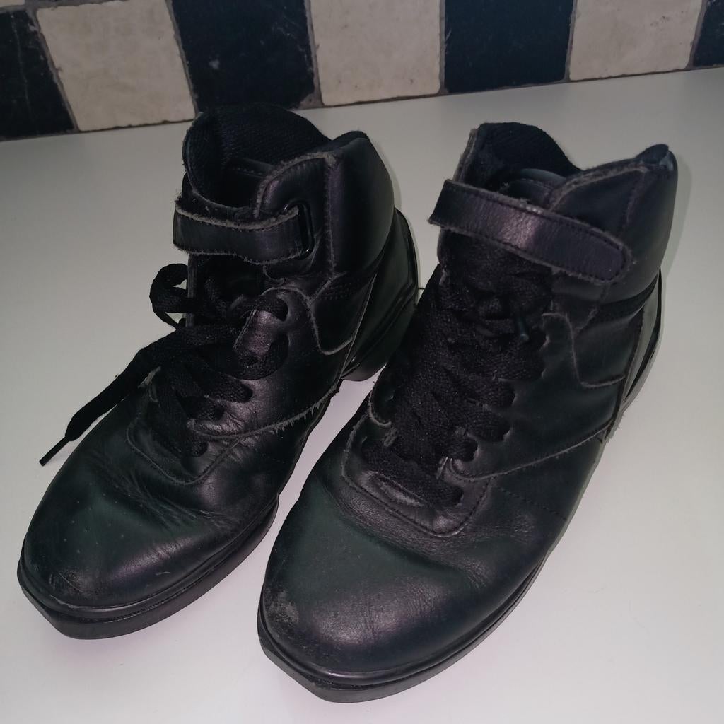 Papillon danssschoenen, balletschoenen, fitnersschoenen 38,5, Sport en Fitness, Dansen, Ophalen of Verzenden, Gebruikt, Schoenen
