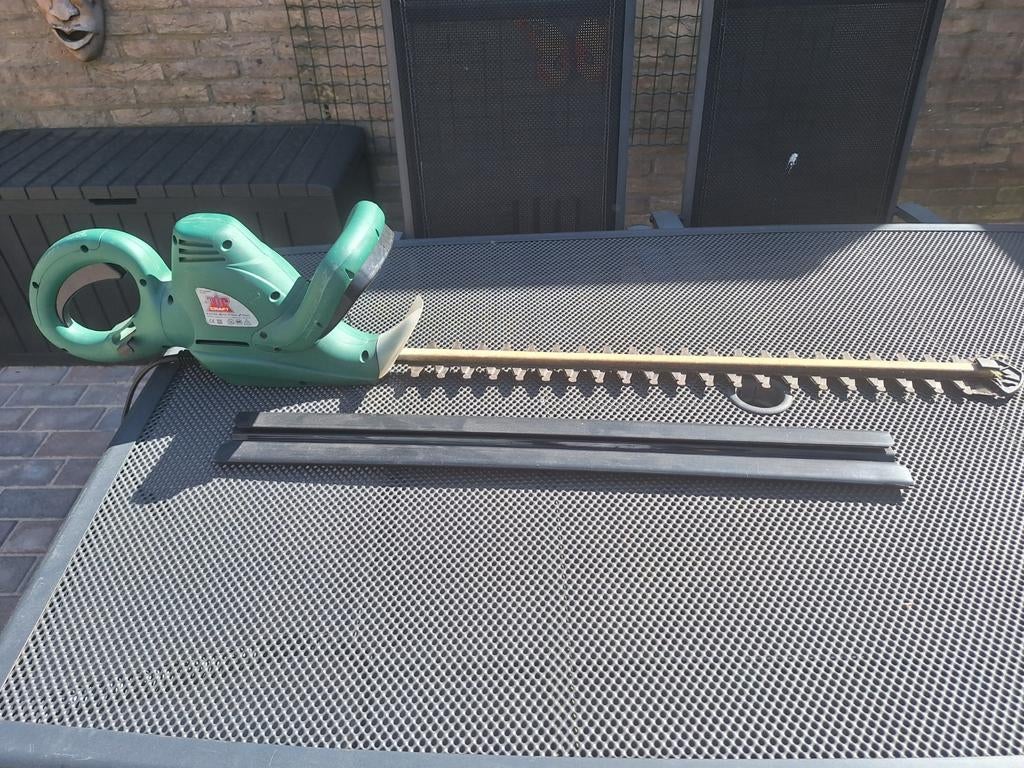 Goed werkende heggenschaar met lang blad, Ophalen, Gebruikt, Elektrisch