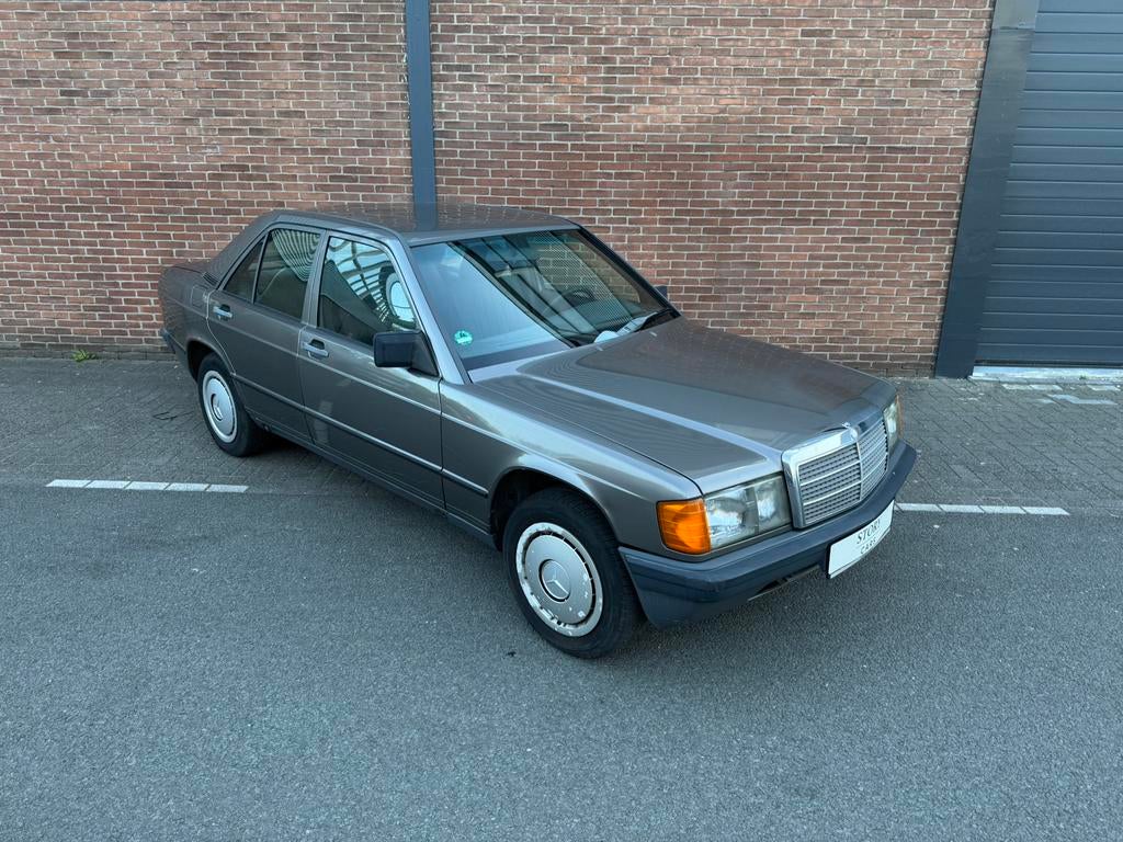 Mercedes-Benz 190-Serie 190E 2.0 | Automaat | Belastingvrij, Automaat, Zwart, Bruin, Bedrijf