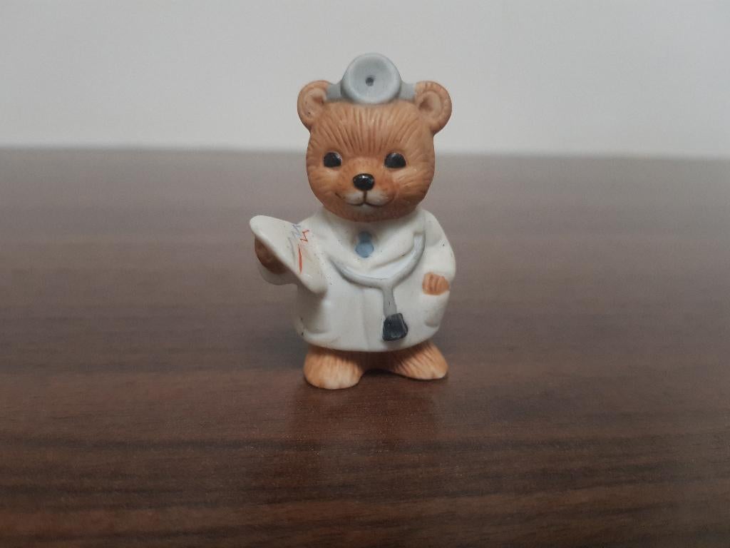 Homco Career Bears, Nummer 8820 dokter, Verzamelen, Beelden en Beeldjes, Ophalen of Verzenden, Zo goed als nieuw, Dier