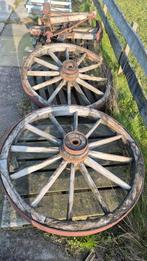 Antiek houten koetsenwiel, karrewiel, wagenwiel 2 stuks, Ophalen