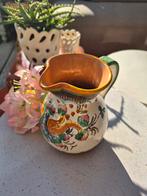 Italiaanse majolica aardewerk kan, handgeschilderd keramiek, Antiek en Kunst, Ophalen of Verzenden