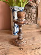 Oude houten kandelaar, Ophalen of Verzenden, Hout, Minder dan 25 cm