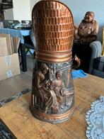 Antieke Koperen Kolenkit met Reliëfdecoratie, Ophalen, Koper