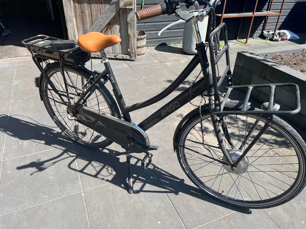 Amigo elektrische transportfiets met voorrek (opknapper), Gebruikt, 51 tot 55 cm, 30 tot 50 km per accu, Ophalen