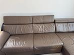 Gratis af te halen: Comfortabele lederen hoekbank in Maaseik, 250 tot 300 cm, Gebruikt, Hoekbank, Leer