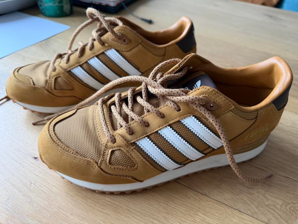 Adidas zx750, Ophalen of Verzenden, Zo goed als nieuw, Zwart