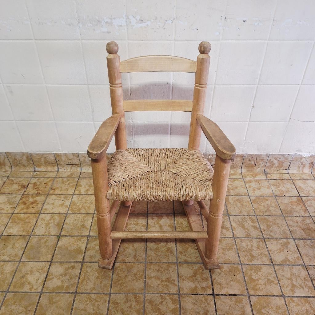 Brocante Houten Schommelstoel voor Kinderen, Kinderen en Baby's, Kinderkamer | Tafels en Stoelen, Ophalen, Gebruikt, -, -