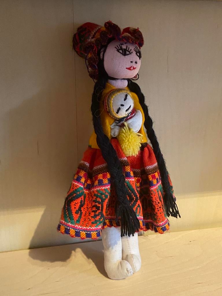 Peruaanse Cholita Pop met 2 baby’s - Peru Handwerk Pollera, Ophalen of Verzenden