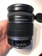 Canon EFS 18-200mm 1:3.5-5.6 IS, Ophalen of Verzenden, Zo goed als nieuw, Standaardlens, Zoom