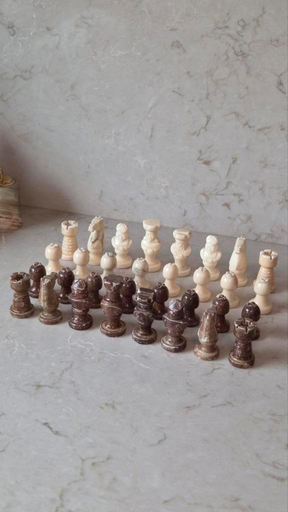Vintage schaakstukken marmer (groot formaat), Hobby en Vrije tijd, Gezelschapsspellen | Bordspellen, Gebruikt, Ophalen