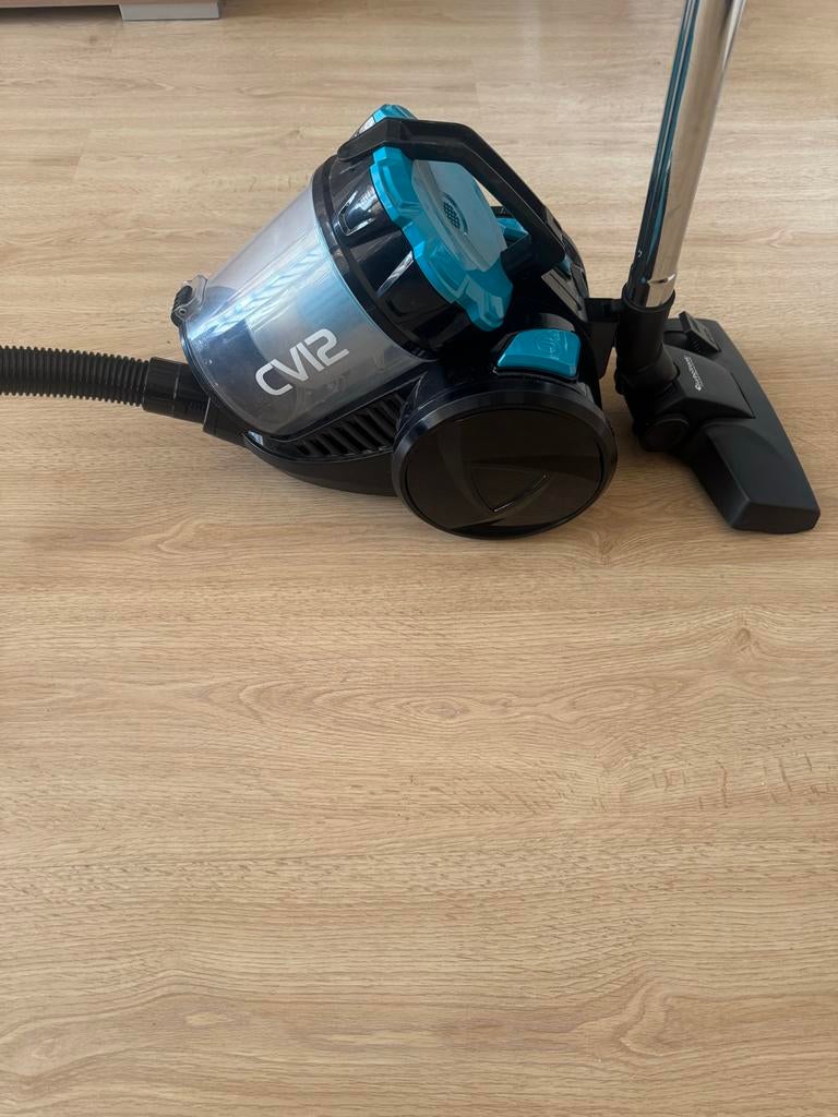 Compacte stofzuiger met reservoir - zo goed als nieuw, Witgoed en Apparatuur, Stofzuigers, Stofzuiger, Ophalen of Verzenden, Zo goed als nieuw