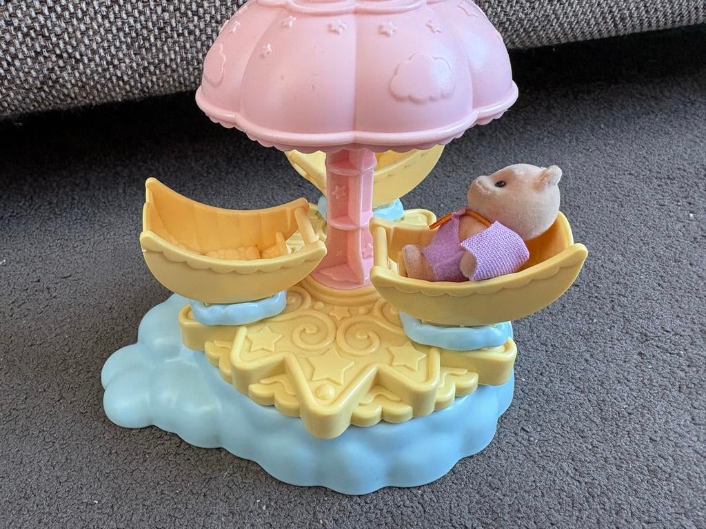 Sylvanian Families Kermis Attractie met Figuur, Ophalen of Verzenden, Gebruikt, Jongen of Meisje