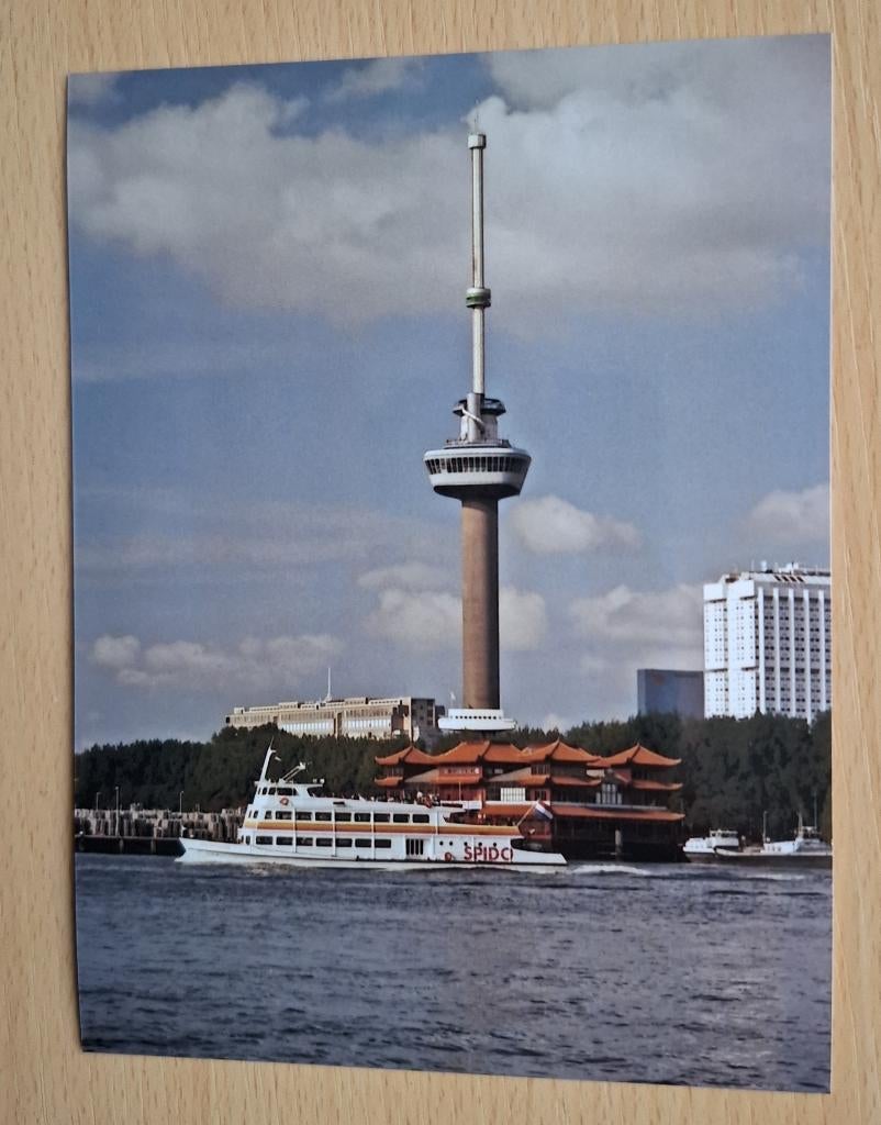 Foto Spido rondvaartboot bij Euromast Rotterdam - 1992, Verzenden, 1980 tot heden, Foto, Nieuw