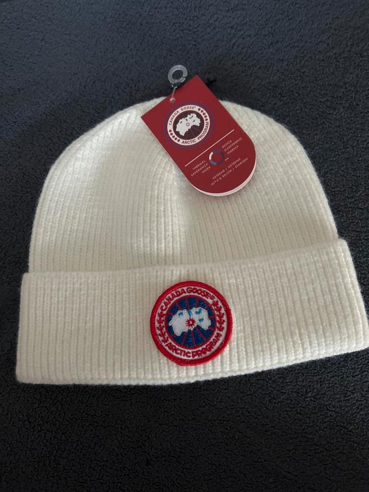 Canada Goose muts wit uniseks, Kleding | Dames, Mutsen, Sjaals en Handschoenen, Nieuw, Muts, Verzenden