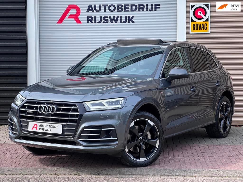 Audi Q5 55 TFSI e quattro Competition Vol Opties!, Auto's, Audi, Automaat, Euro 6, 4 cilinders, Alcantara