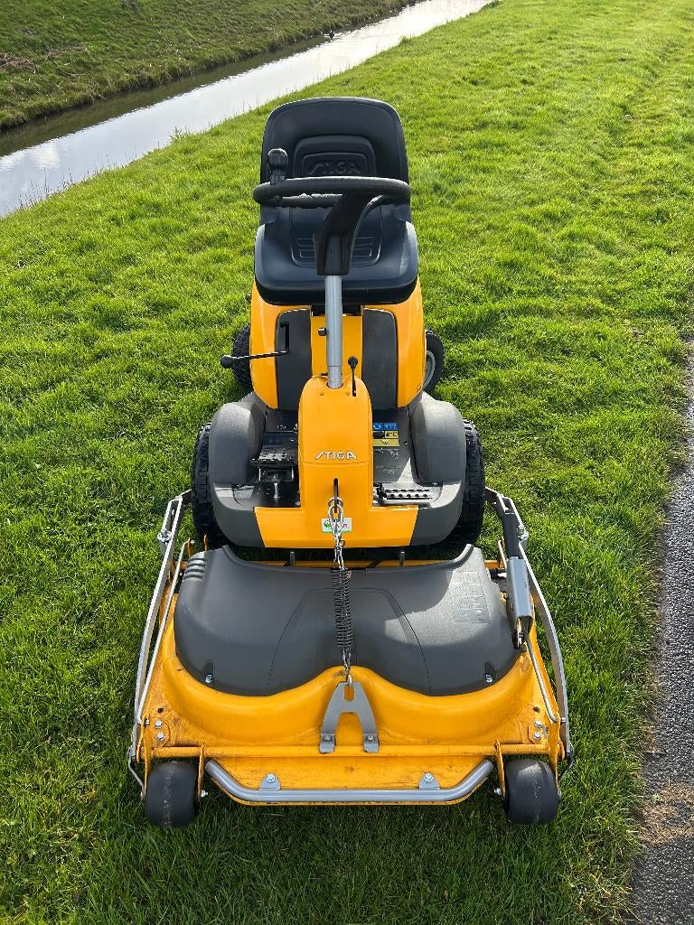 Stiga Villa 14 HST + 85 Combi maaidek, Ophalen, Gebruikt, Stiga, Mulchfunctie