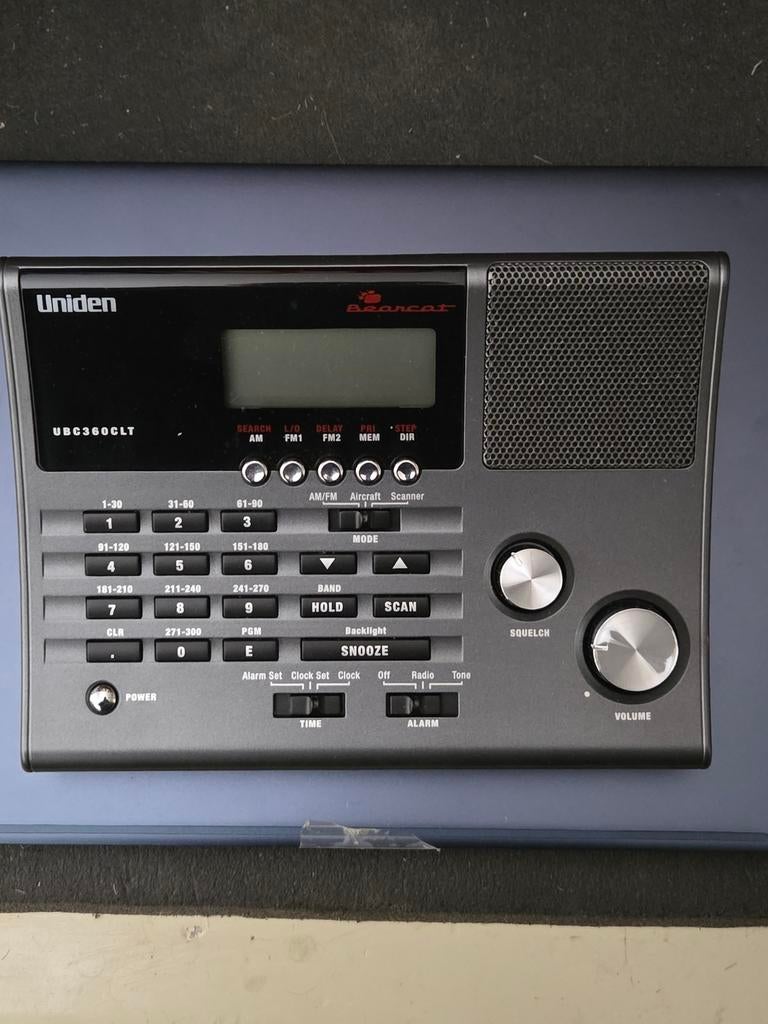 UNIDEN UBC360CLT SCANNER, Ophalen of Verzenden, Zo goed als nieuw, 200 tot 500 kanalen