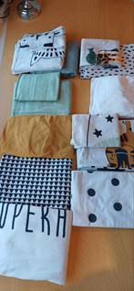 Peuterbed Linnengoed: 7 Dekbedovertrekken & 3 Hoeslakens, Ophalen, Gebruikt, Jongetje of Meisje, Wit