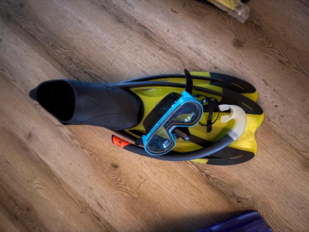 Duikbril, snorkel en vinnen - Diverse sets te koop, Ophalen of Verzenden, Gebruikt, Snorkelset