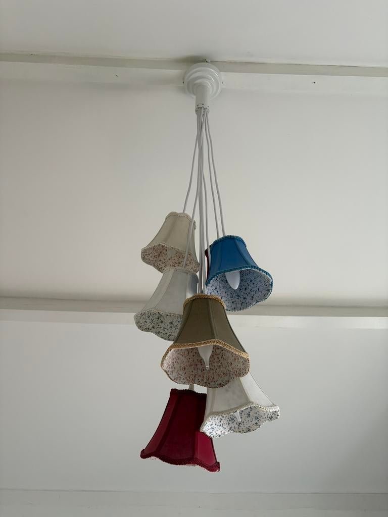 Mooie hanglamp met gekleurde kapjes, Ophalen, Zo goed als nieuw, Stof, 75 cm of meer
