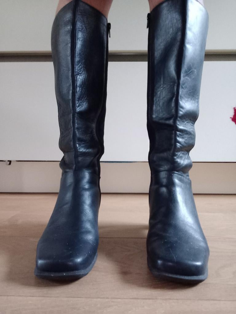 Laarzen, Ophalen of Verzenden, Zo goed als nieuw, Zwart, Hoge laarzen