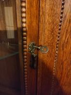 Mooi eiken vintage buffetkast, Antiek en Kunst, Antiek | Meubels | Kasten, Ophalen