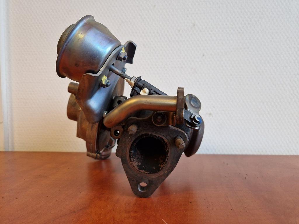 Turbo Renault 1.5 DCI 144119263R, Auto-onderdelen, Motor en Toebehoren, Gebruikt, -, -, Ophalen of Verzenden