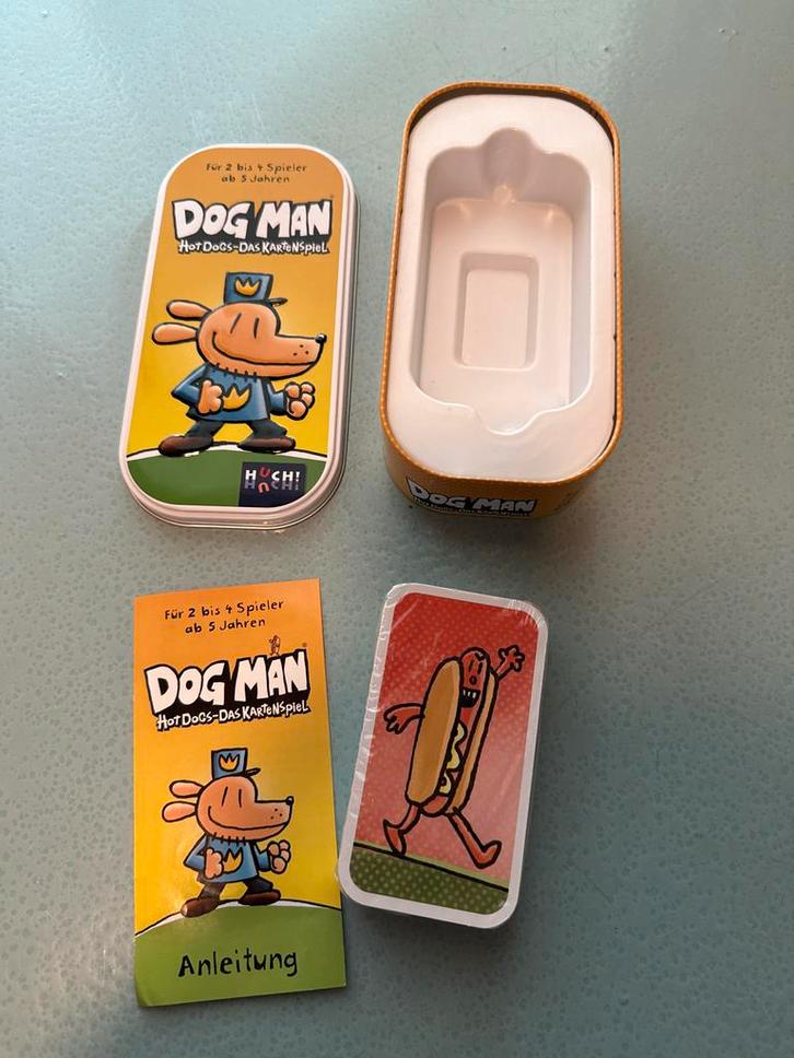 Dog Man Hot Dogs - kaartspel, Hobby en Vrije tijd, Gezelschapsspellen | Kaartspellen, Nieuw, Een of twee spelers, Drie of vier spelers