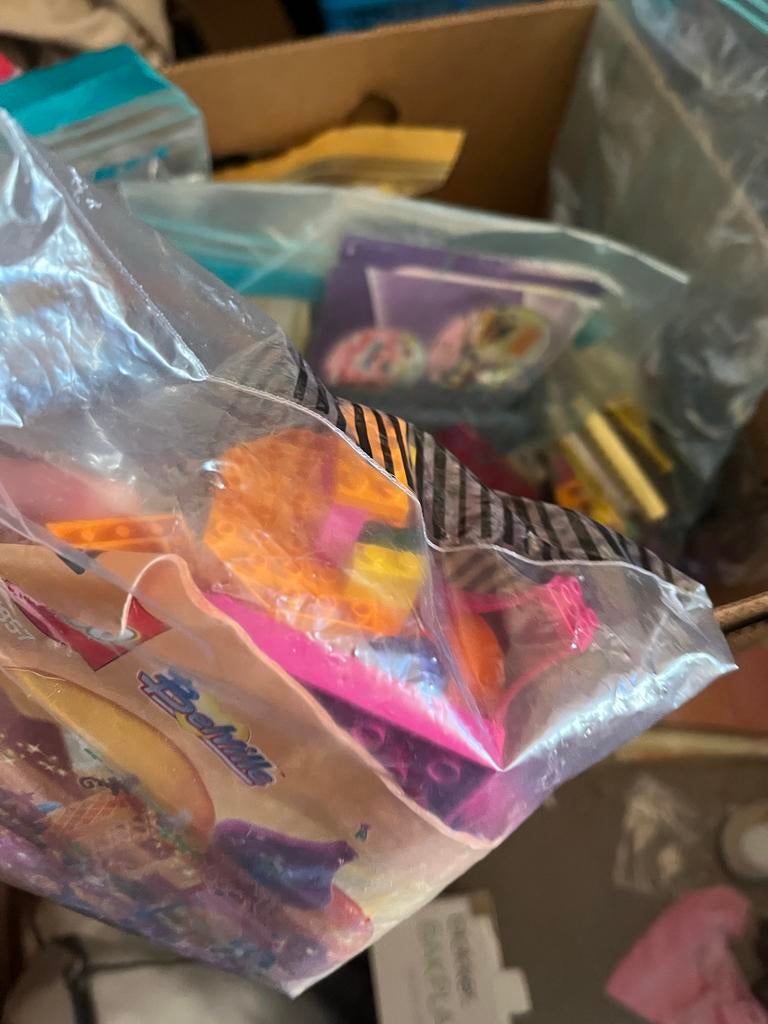 Lego Belville - Bananendoos vol, veel poppetjes, niet comple, Gebruikt, Overige thema's, Lego, Ophalen of Verzenden