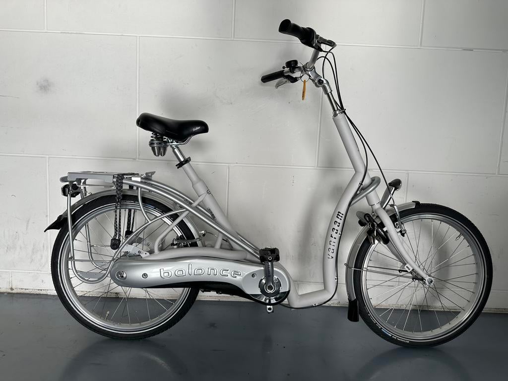 Mooie Van Raam Balance 57cm, met beide voeten aan de grond!, Ophalen of Verzenden, Zo goed als nieuw