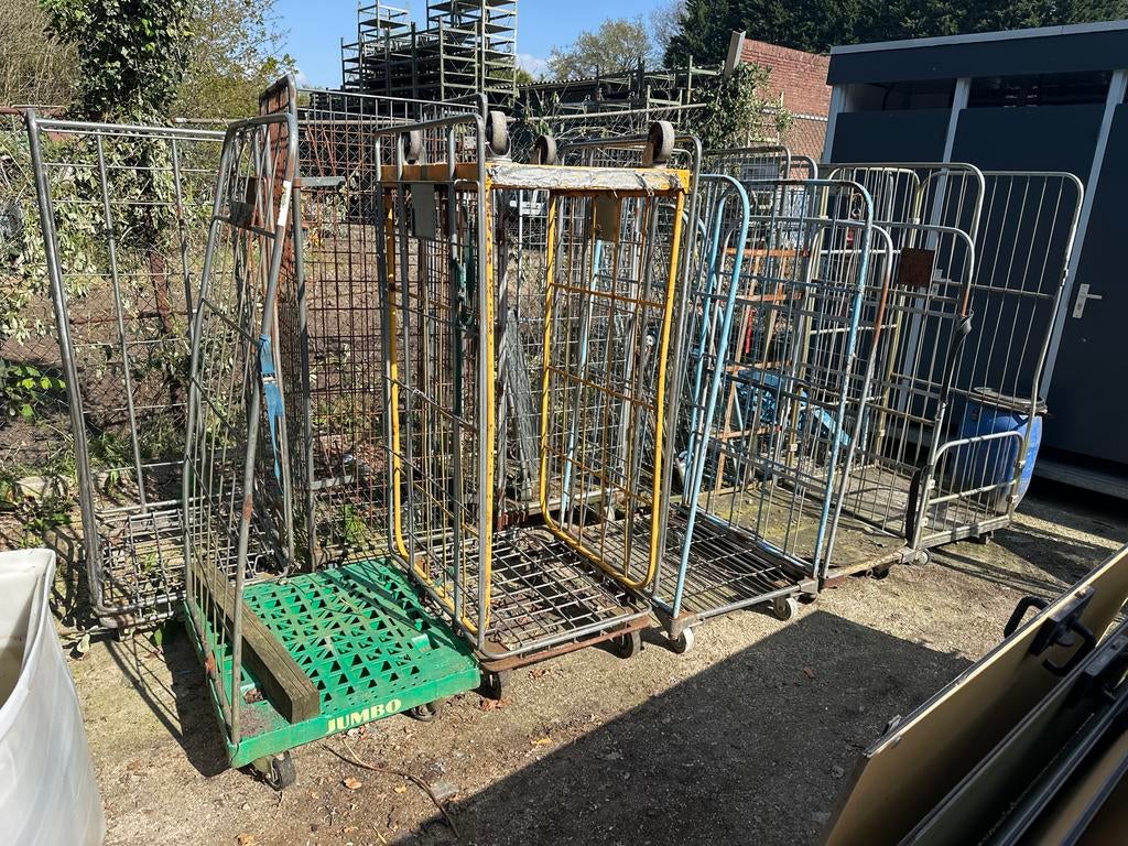 Partij rolcontainers (12 stuks) met 2 extra onderwagentjes, Ophalen, Overige