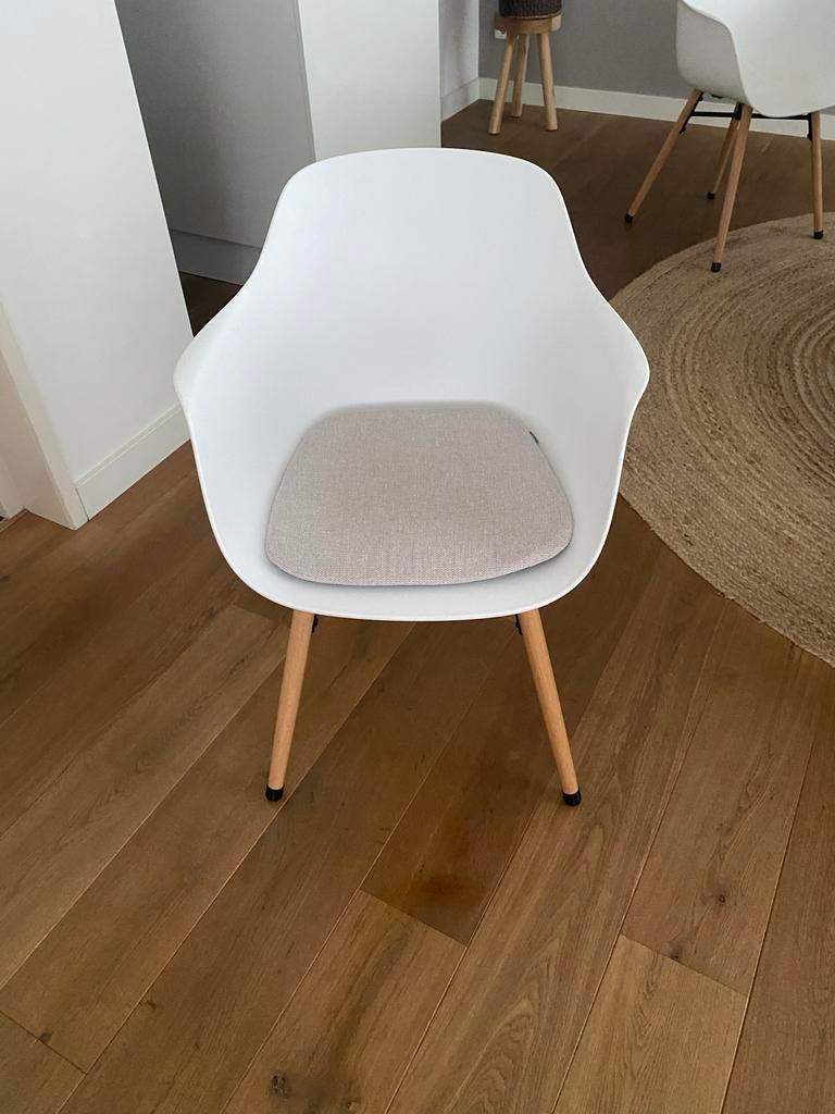 6 witte kuipstoelen met kussen, Ophalen, Kunststof, Gebruikt, Wit