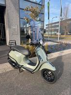 Vespa primavera groen, Fietsen en Brommers, Ophalen, Overige modellen, Maximaal 45 km/u, Zo goed als nieuw