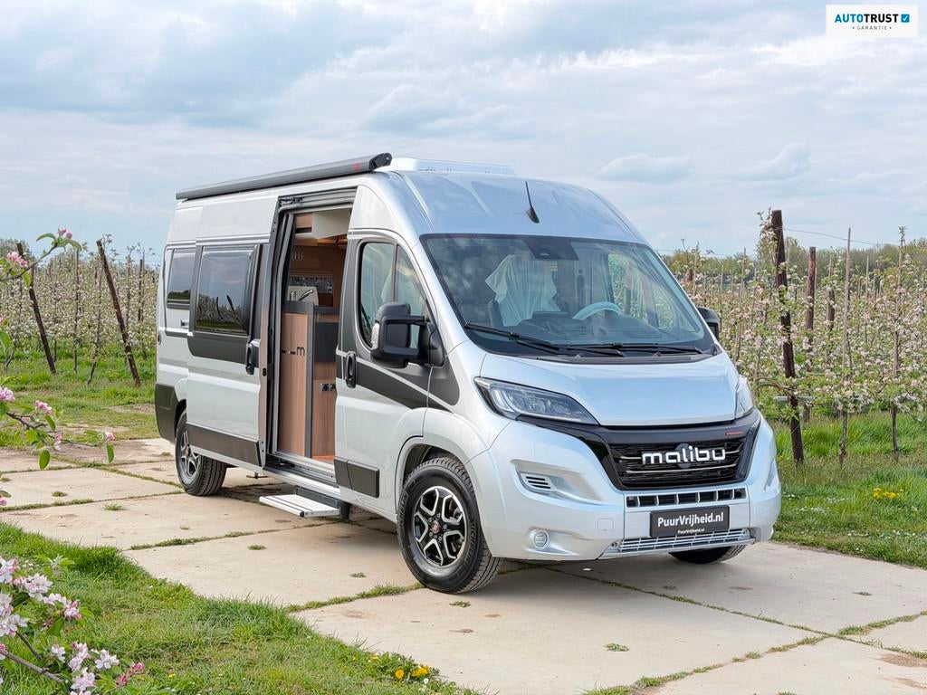 Malibu 600 LE Automaat Diesel/Elek. Verwarming/Solar/Trekhaa, Caravans en Kamperen, Campers, Automaat, Buscamper of Camperbus