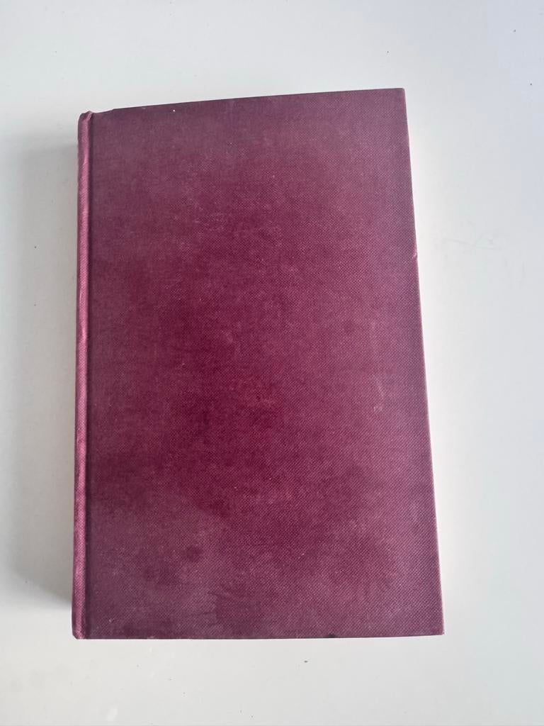 Liefde in overvloed - Jude Deveraux (Hardcover), Ophalen of Verzenden, Gelezen, Nederland