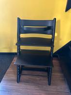 Stokke Tripp Trapp meegroeistoel - Zwart, Kinderen en Baby's, Kinderstoelen, Ophalen, Zo goed als nieuw, Meegroeistoel, Aanschuifbaar