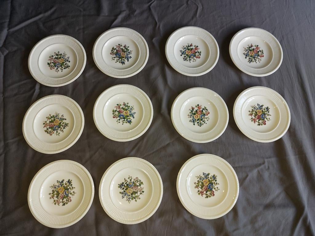 Wedgwood Conway Petit Fours Schoteltjes - Nieuwstaat, Huis en Inrichting, Keuken | Servies, Ophalen of Verzenden, Zo goed als nieuw