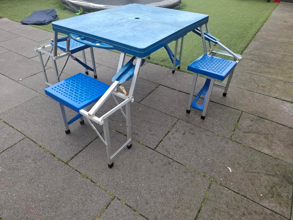 Opvouwbare campingtafel met 4 stoelen - Blauw, Caravans en Kamperen, Kampeeraccessoires, Ophalen, Gebruikt