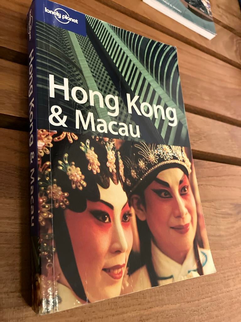 Lonely Planet Reisgids Hong Kong & Macau, Gelezen, Lonely Planet, Budget, Ophalen of Verzenden