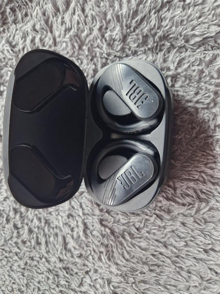 JBL draadloze oordopjes met oplaadcase, Ophalen of Verzenden