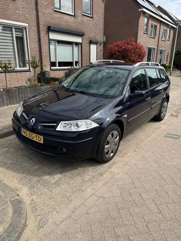 Goed rijdende Renault Mégane  Grand Tour ✅ Loop of Sloop! ✅, Auto's, Stof, 4 cilinders, Blauw, Origineel Nederlands