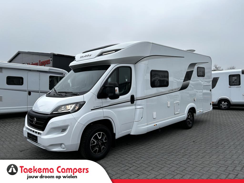 Hobby Optima T65 GE De Luxe Enkele-bedden/2022/Euro-6/140pk, Caravans en Kamperen, Fiat, Hobby, Bedrijf, Tot en met 3