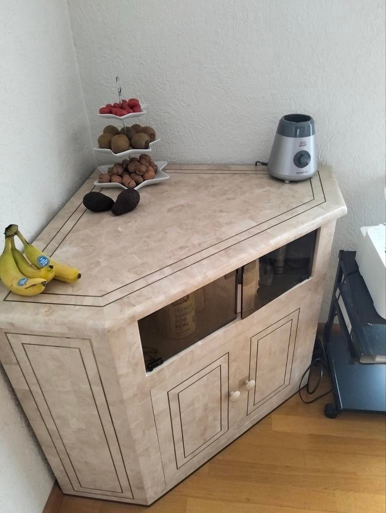 Hoekkast marmer achtige bekleding, Huis en Inrichting, Kasten | Dressoirs, Ophalen, 25 tot 50 cm, 50 tot 100 cm